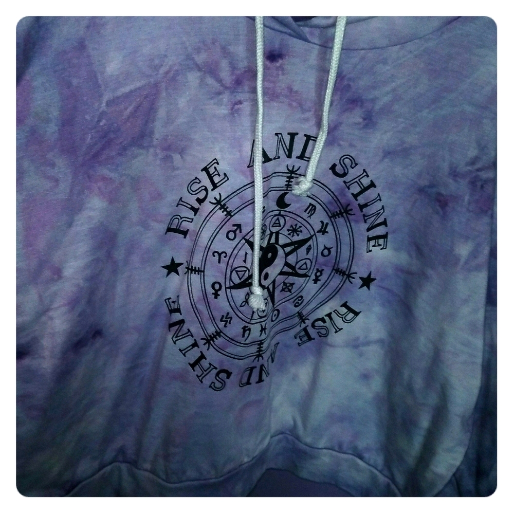 Lightweight hoodie